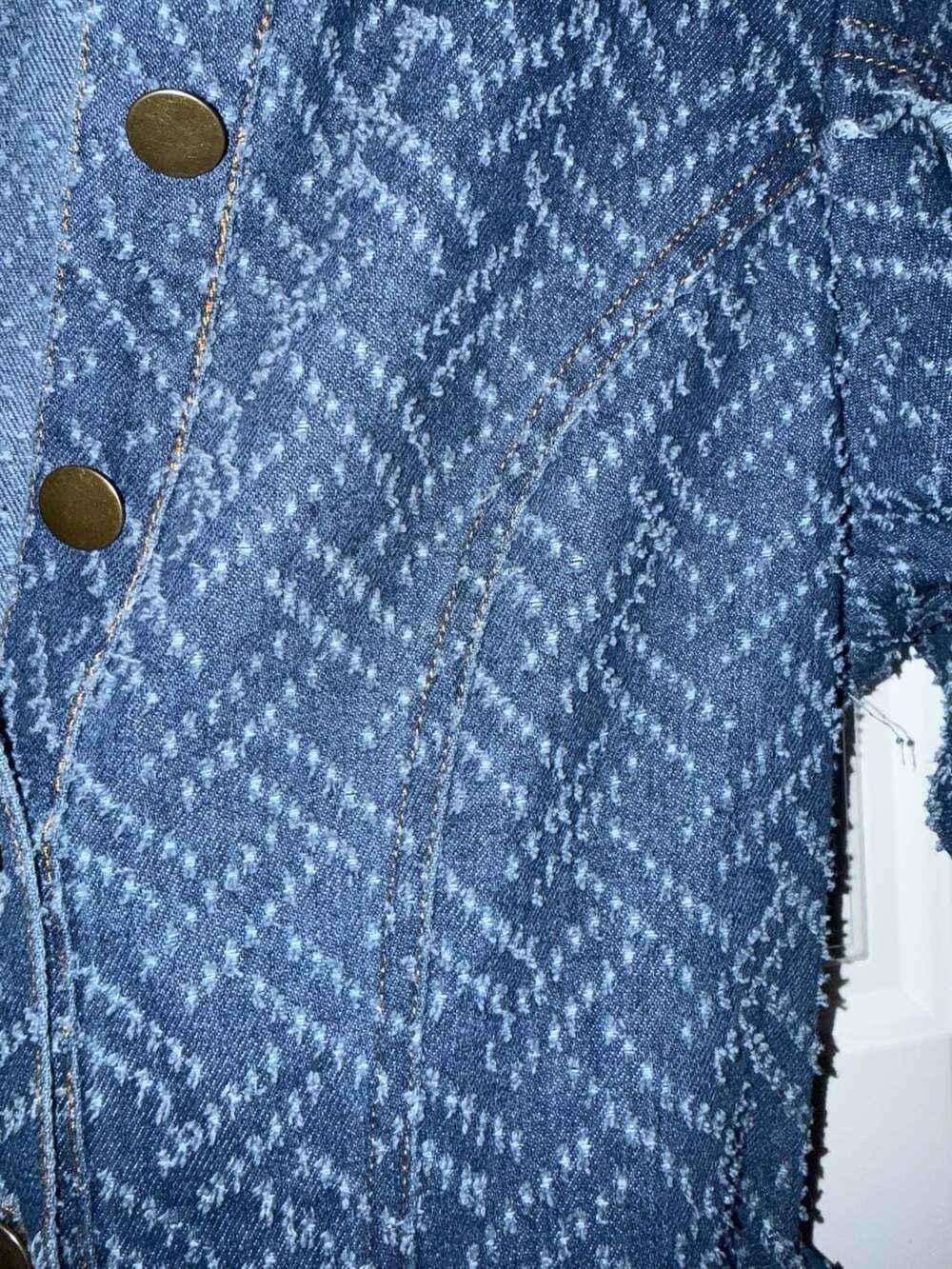 Elliatt Cora Frayed Denim Mini Dress M Blue Belted Puff Sleeve - Picture 5 of 11